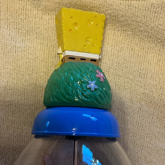 SpongeBob SquarePants Blue Gumball Dispenser - Picture 6 of 8